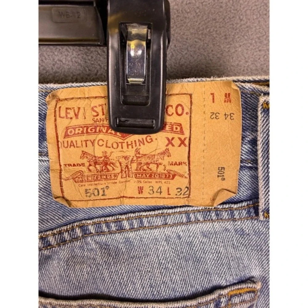Vintage Levis 501 XX Denim‎ Jeans 38x32 Button Fly Light Wash Denim Read!